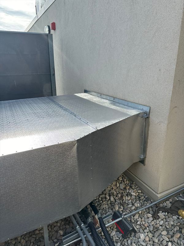 Detail of metal-finished duct corner
